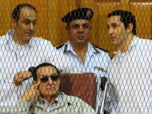 حسني مبارك ونجليه