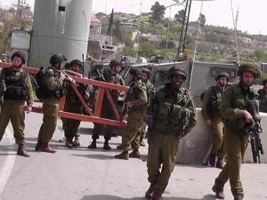 حواجز عسكرية