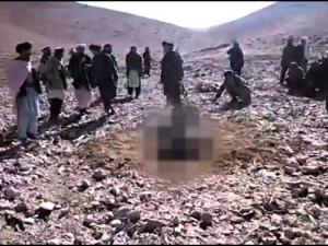 رجم امرأة