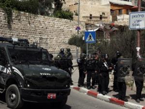 اعتقال مقدسي خلال اقتحام سلوان