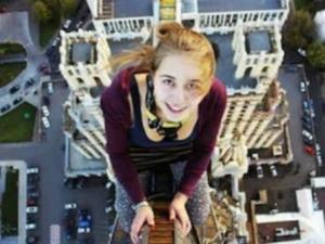 صورة سيلفي تتسبب بمقتل فتاة