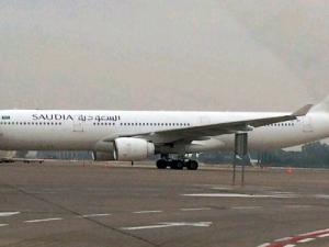 طائرة سعودية