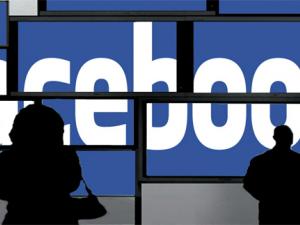 فيسبوك