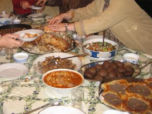 مائدة افطار