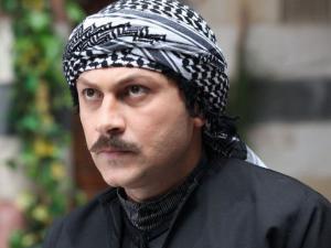 معتز