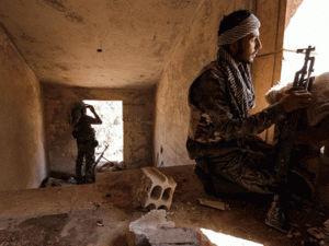 مقاتلين أكراد