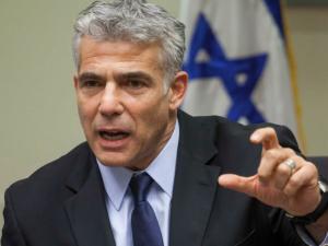 لابيد: سنزيد التعزيزات بالقدس بشكل كبير بدءاً من الليلة