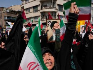 باكستان: نصطفُّ مع إيران في مواجهة التصعيد الإسرائيلي