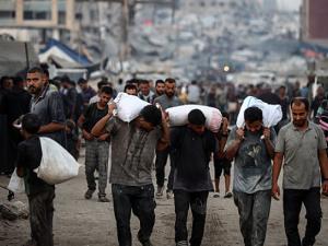 حماس تسلم ردها على مقترح الهدنة وتطالب تعديلات على بندي إعادة الانتشار والمساعدات