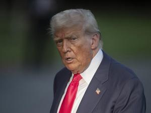 ترامب: يتعين على إسرائيل اتخاذ قرار بشأن غزة