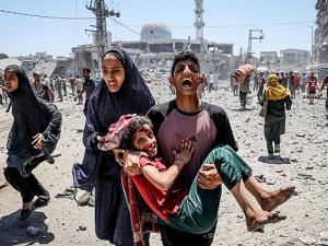 الحرب على غزة: قصف وتجويع ونزوح يهدد مليون فلسطيني