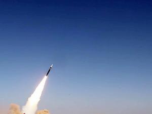 اعتراض صاروخ حوثي في أجواء القدس