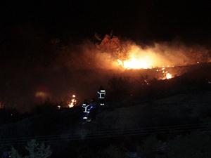 غارات إسرائيلية تستهدف مواقع في حمص واللاذقية