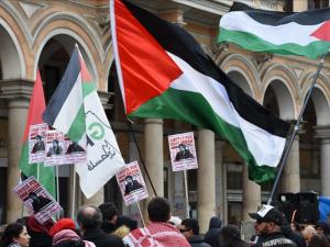 إيطاليا تنتفض ضد إبادة غزة: تظاهرات وإضرابات تعم المدن الرئيسية