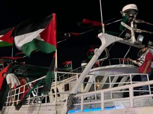 أسطول الصمود العالمي | حكومات تحذر المشاركين من هجوم إسرائيلي وشيك ودعوات للحماية