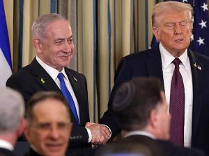 ترامب يطرح خطته لغزة... نتنياهو: تتوافق مع شروط إسرائيل