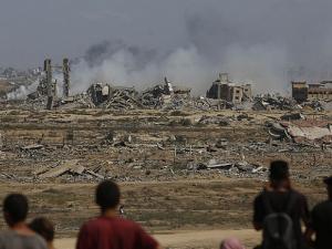 الحرب على غزة: عشرات الشهداء السبت مع تصاعد الهجمات قبيل المفاوضات