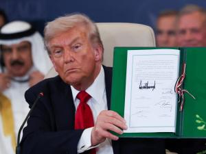 قمة شرم الشيخ: قادة أميركا ومصر وقطر وتركيا يوقعون على اتفاق غزة