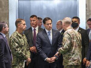 "ذا غارديان": الجيش الأميركي يخطط لتقسيم غزة منطقتين حمراء وخضراء