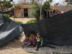 سموتريتش يوقع أمرا بإخلاء خان الأحمر بادعاء إصدار مذكرات التوقيف الدولية ضده وضد نتنياهو