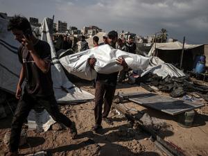 4 شهداء بينهم فتيان بقصف إسرائيلي في مدينة غزة وخانيونس