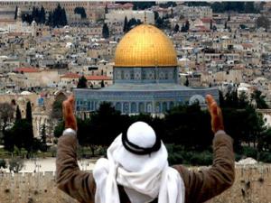 قيود على دخول المصلين الى الاقصى فجرا