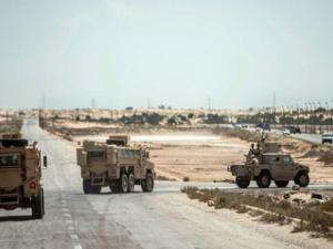 مصر: مقتل 4 من قوات الشرطة في محيط مقر الأمن في مدينة العريش بشمال سيناء بهجوم مسلّح