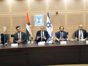 الخارجية والأمن بالكنيست تجتمع للتداول بكفاءات وجهوزية الجيش للحرب