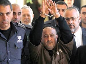 8 من قدامى الأسرى الفلسطينيين في سجون الاحتلال