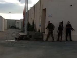 المقاومة تعلن اعتقال متخابرين مع الاحتلال في غزة.. وصلت إليهم بفضل وثائق حصلت عليها باقتحام “طوفان الأقصى”