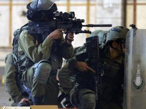 الاحتلال يقتحم مدينة جنين بالضفة.. حاصر مخيمها وأوقع إصابات بعد اندلاع اشتباكات مسلحة مع مقاومين
