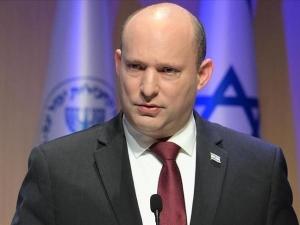 "بينيت" يحذر: سياسة نتنياهو دفعت الإسرائيليين للتفكير بالهجرة