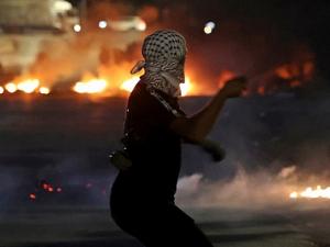 مواجهات واعتقالات بالضفة والقدس واشتباكات قرب نابلس