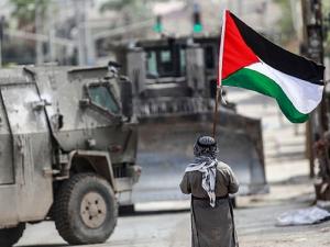 اجتياح الضفة: اشتباكات ضارية بطولكرم وجنين