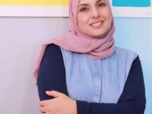 استشهاد الصحفية إيمان الشنطي وعائلتها في غارة إسرائيلية على غزة