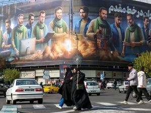 ترامب يأمل في تجنّب توجيه ضربات لإيران: يمكن التوصل لاتفاق نووي جديد معها