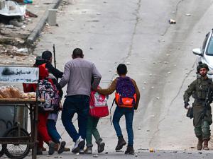الضفة تحت النار: عدوان متواصل على طولكرم وجنين ومستوطنون يهاجمون بلدات جنوب نابلس