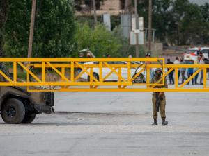 الاحتلال يقتحم نابلس ويحاصر بلدتها القديمة