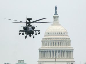 واشنطن توافق على بيع مروحيات أباتشي لإسرائيل ضمن صفقات عسكرية تتعدى 6,5 مليار دولار