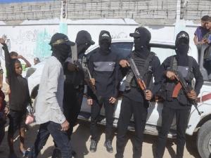 "رادع" يعلن عن كمينين لمجموعات متعاونة مع إسرائيل في قطاع غزة