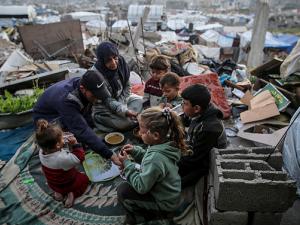 غارات وعمليات نسف إسرائيلية في قطاع غزة بثالث أيام رمضان