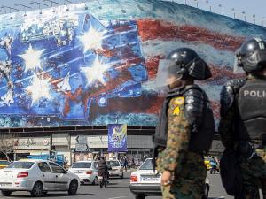 اجتماع أميركيّ – إيرانيّ بجنيف الخميس... ترامب "يميل إلى تنفيذ ضربة أوليّة" على إيران