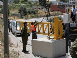 الاحتلال يعلن إغلاق جميع المعابر في قطاع غزة والضفة الغربية