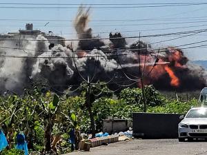 "معركة مصيرية" وشيكة: تلويح إسرائيلي بتوسيع الحرب على لبنان