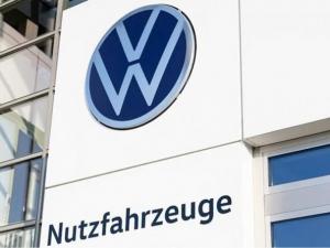 فولكس فاجن تقرّ بدعمها جيش الاحتلال عسكريا