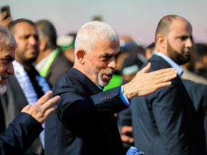 يحيى السنوار: كتائب القسام في وضع جيد والإسرائيليون موجودون حيث نريدهم