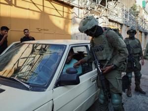 هدم منزل في يطا واعتداءات للمستوطنين واعتقالات