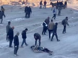 “كمين موت” جديد لمنتظري المساعدات بغزة.. أكثر من 100 بين شهيد ومصاب بنيران الاحتلال