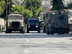 شهيد و3 جرحى بالرصاص إثر اقتحام قوات الاحتلال لنابلس
