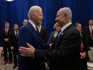 تقرير: تل أبيب تهدد بتقويض السلطة الفلسطينية ردا على مذكرات اعتقال محتملة ضد مسؤولين إسرائيليين